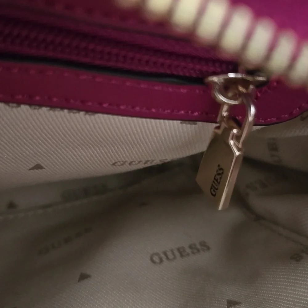 Guess Zalina Fuchsia Quilted Crossbody Bag
